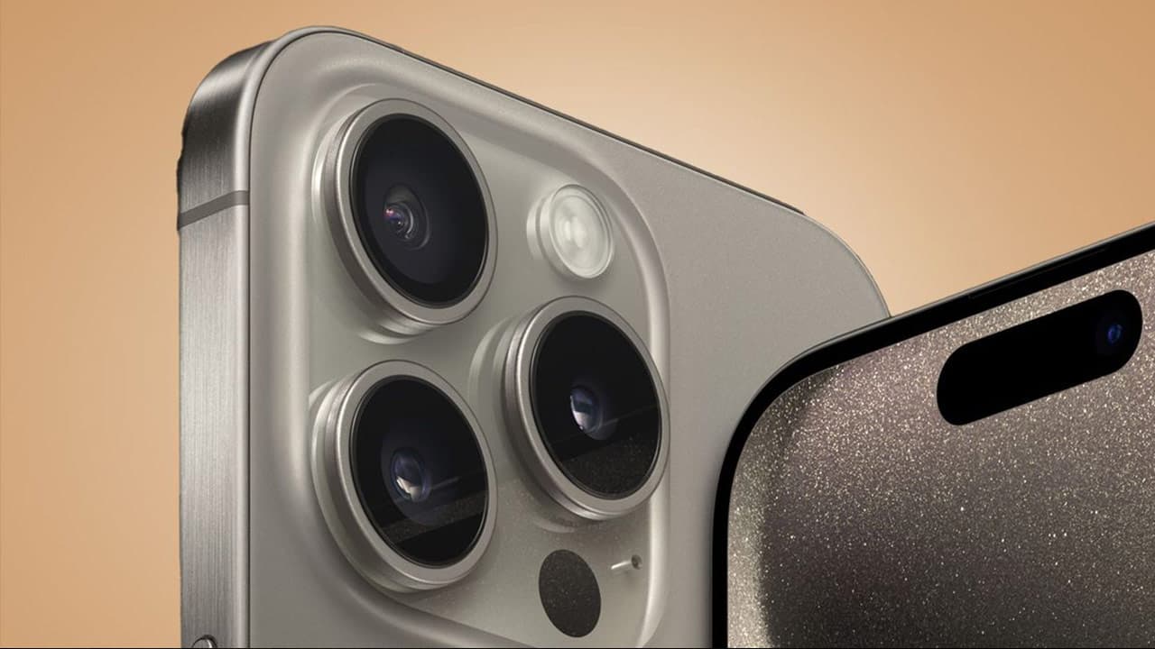 iphone 15 pro back cover leaks glue and overflows